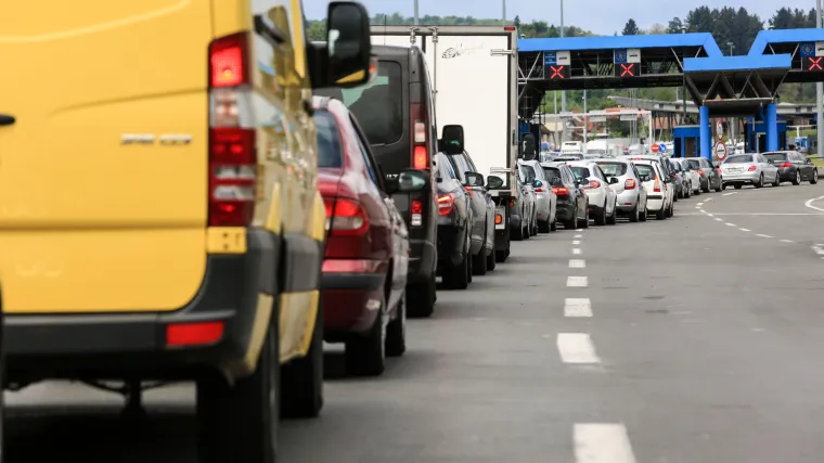 &Scaron;pica turističke sezone u Francuskoj stvorila kolonu duga vi&scaron;e od 800 kilometara