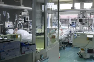 Stigle su nove koronabrojke: Preminulo je 13 osoba, raste broj bolesnika na respiratoru