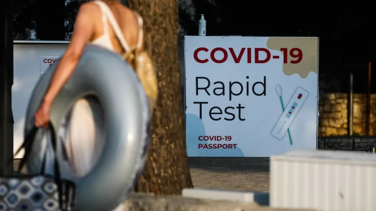 U Hrvatskoj danas zabilježeno 1038 novih slučajeva koronavirusa, preminulo 10 osoba