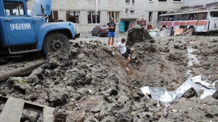 Amerikanci na listu sankcioniranih stavili i navodnu Putinovu curu: Rusi večeras ponovno raketirali Lavov