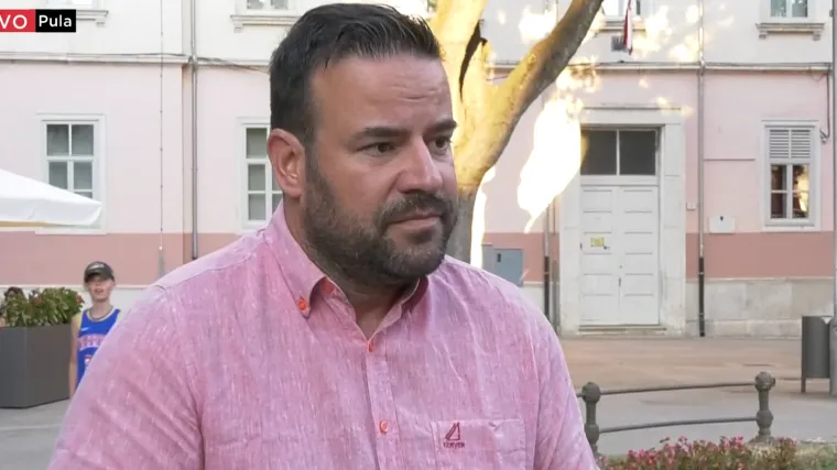 Pulski gradonačelnik za RTL Danas: 'Nema koalicije s HDZ-om i SDP-om. Ovo je suradnja radi deblokade grada'