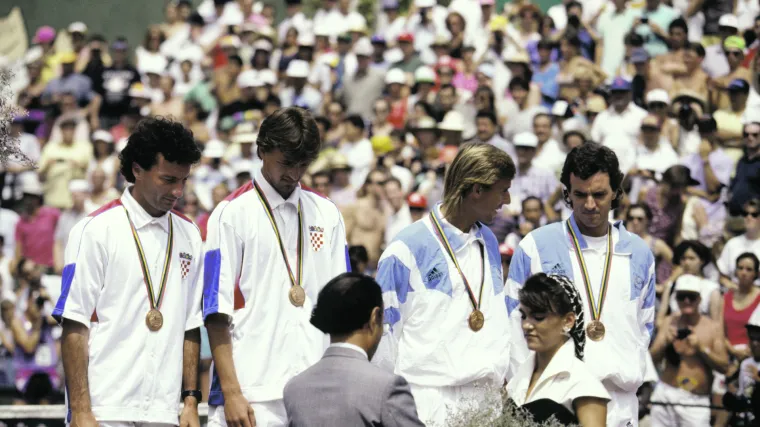 Na dana&scaron;nji dan osvojena je prva olimpijska medalja za Hrvatsku: Goran Ivani&scaron;ević u svom stilu u&scaron;ao u povijest