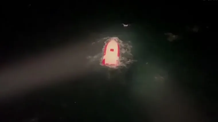 Francuz preživio 16 sati ispod prevrnute jedrilice kod &Scaron;panjolske