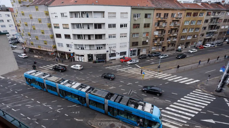 U centru Zagreba biciklist pao i umro. Hitna ga neuspje&scaron;no poku&scaron;avala reanimirati