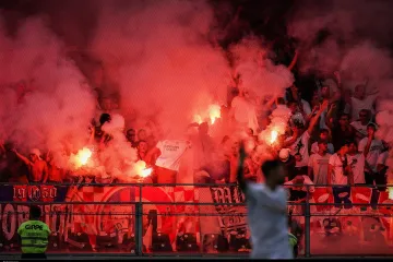 Kaos u Portugalu: Demoliranje ulica, sukob na terenu, gađanje igrača stolicama i veliki neredi na ulicama