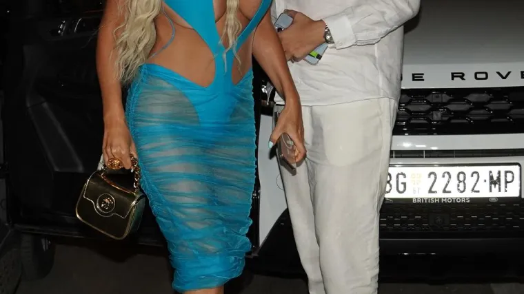 Jelena Karleuša došla polugola na rođendan poznate srpske turbofolk 'pevaljke': Je li zasjenila i slavljenicu?