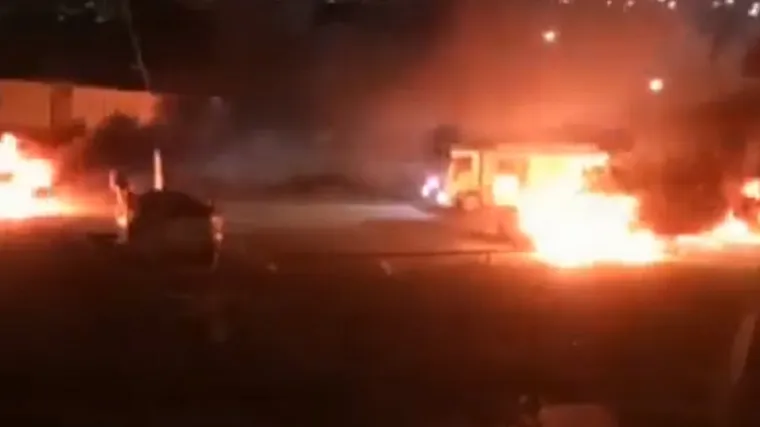 Zapalili automobile igračima nakon jo&scaron; jednog poraza