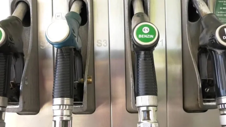 Od utorka pojeftinjuje gorivo! Vlada objavila nove cijene
