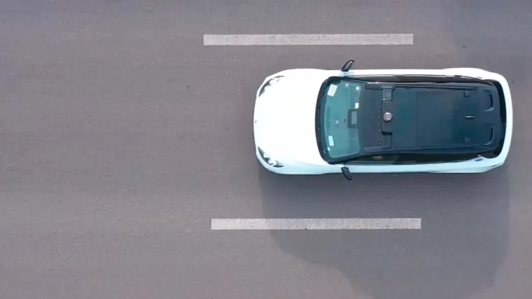 Poznati kineski proizvođač mobitela se uskoro 'baca' u proizvodnju električnih auta: Već testiraju automobile koji voze sami