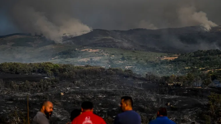 Dim od paklenog požara u Portugalu stigao čak do Madrida: Vatra je vidljiva i iz svemira