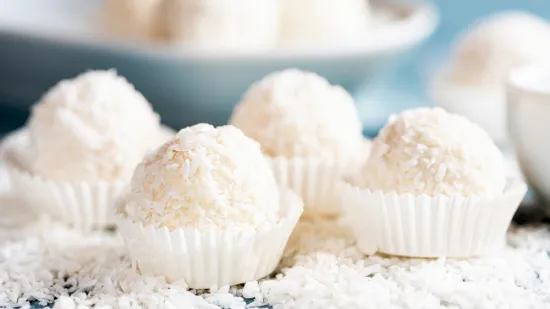 Napravite savr&scaron;ene rafaelo kuglice kod kuće: Jednostavan i brz desert za cijelu obitelj