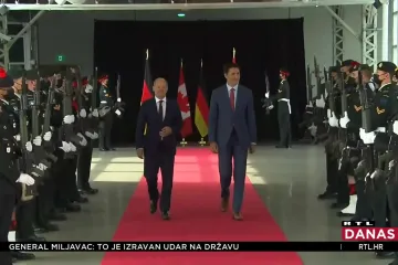 Čak dvije trećine Nijemaca vi&scaron;e ne podržava kancelara Olafa Scholza. Trpi javne uvrede i toples prosvjede