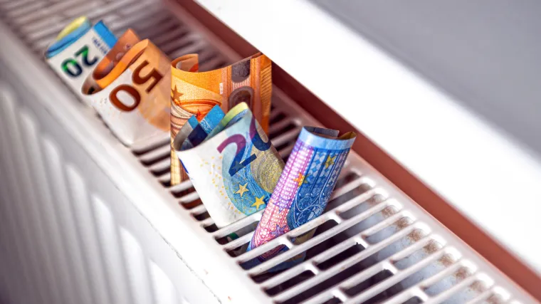 Osuđeni na niže temperature na termostatima i vunene čarape: Europa se priprema za zimu bez ruskog plina