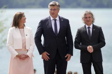 Zelenski: 'Laž je da su cijene plina narasle zbog rata!' Plenković mu poručio da je Hrvatska uz njih