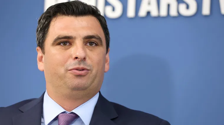 Bilu&scaron; ponavlja da je pokradeni novac stalno bio pod nadzorom: 'Kad dobijemo dojavu, reagiramo u minutama'