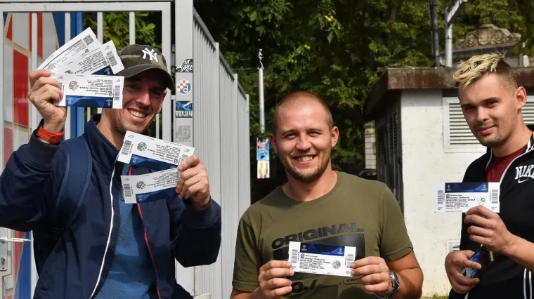 Dinamo u tri sata rasprodao sve ulaznice za prvu utakmicu u Ligi prvaka protiv Chelseaja