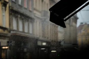 Danas nas očekuju pljuskovi praćeni grmljavinom, lokalno može pasti obilna količina kiše