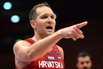 Srpski mediji nabrijavaju se na utakmicu s Hrvatima. Pogledajte što sve pišu o našim košarkašima: 'Hrvati, na vama je!'