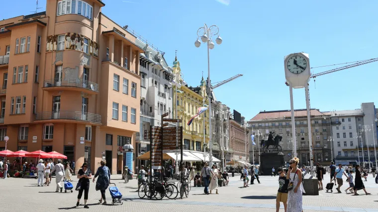 Očekuju nas iznadprosječne temperature, krajem tjedna velika promjena koja donosi poplave i pljuskove