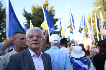 Džaferović protiv konstitutivnosti u deklaraciji: 'Građani će birati Bošnjaka, birat će Hrvata i birat će Srbina'