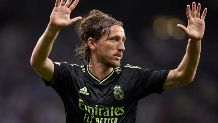 Hrvatski reprezentativac otkrio za otočke medije &scaron;to je razgovarao s Lukom Modrićem nakon utakmice