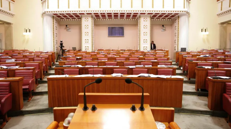 Zbog zaraženog Plenkovića ni&scaron;ta od sutra&scaron;njeg 'aktualca': 'Re&scaron;etanje' premijera odgađa se za 28. rujna?