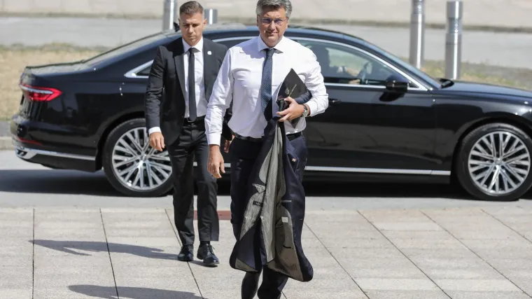 Plenković je zaražen koronavirusom: 'Jučer je razvio simptome. Jutros je obavio testiranje i nalaz je pozitivan...'