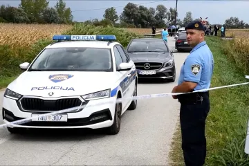 Bolfan: Žena i dvije četverogodišnjakinje poginuli u naletu vlaka na automobil