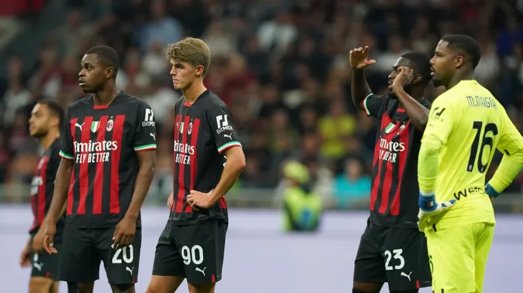 Napoli potukao Milan na San Siru i nanio im prvi poraz u ovoj sezoni