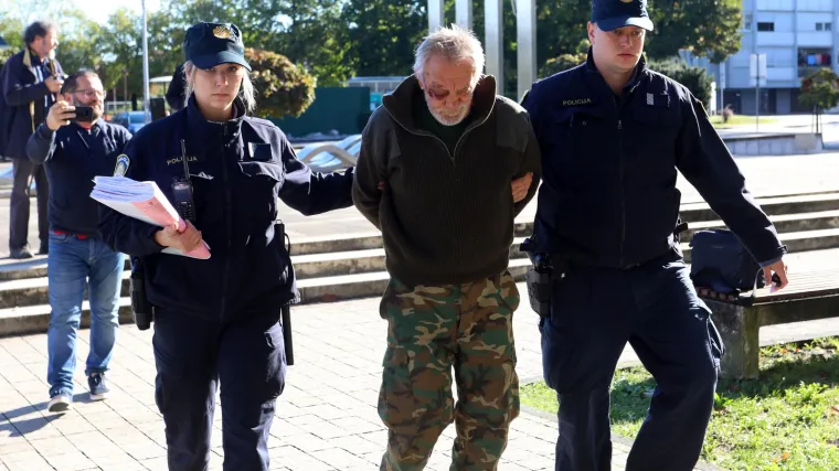 Ubojici iz Karlovca određen istražni zatvor od mjesec dana: Branio se &scaron;utnjom