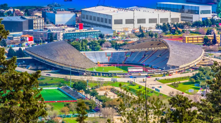 Na dana&scaron;nji dan je prije 43 godine Hajduk odigrao svoj prvi susret na Poljudu. Odnio je pobjedu u Kupu prvaka