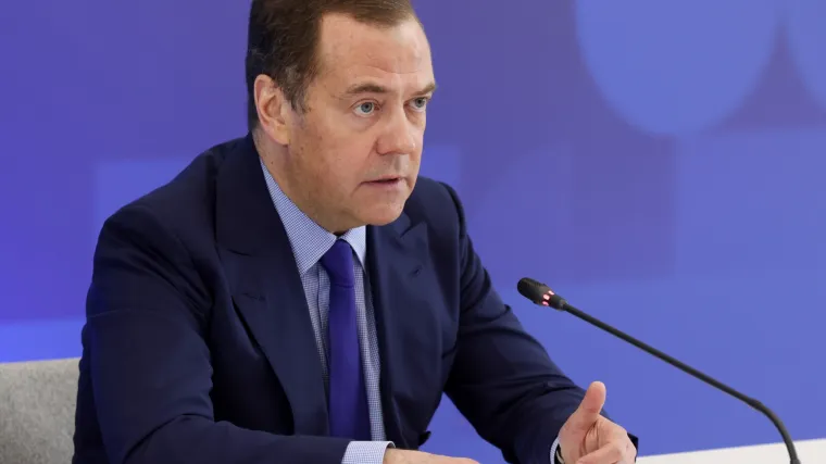 Medvedev: 'Aneksija ukrajinskog teritorija bit će nepovratna'