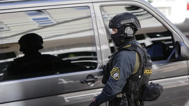 Velika akcija policije u susjedstvu: U Sarajevu uhićen biv&scaron;i državni istražitelj SIPA-e