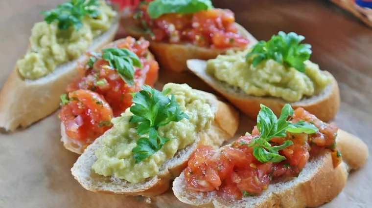 Kreativne i ma&scaron;atovite ideje za pripremu brusketa