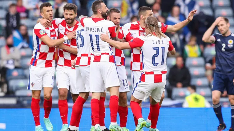 Hrvatska protiv Danske igra za zavr&scaron;nu fazu Lige nacija, ali je na kocki jo&scaron; jedan, puno važniji ulog