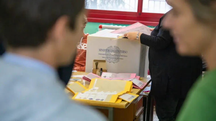 Slab odaziv na izborima u Italiji na kojima se očekuje pobjeda desnice