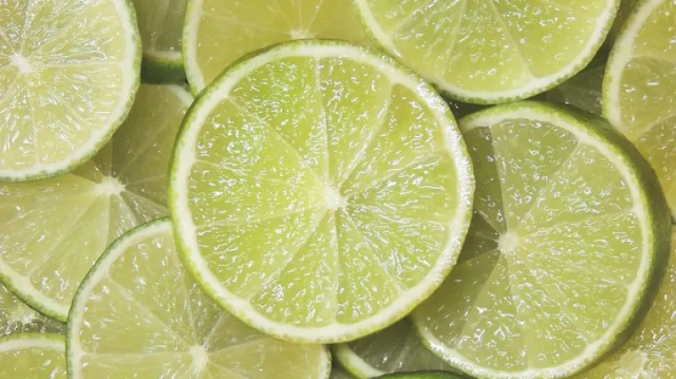 Kako se jede limeta? Kakav okus ima limeta?