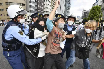 FOTO Održan državni sprovod za Shinzo Abea, građani prosvjeduju. 'Nije u skladu s tradicijom, skup je...'