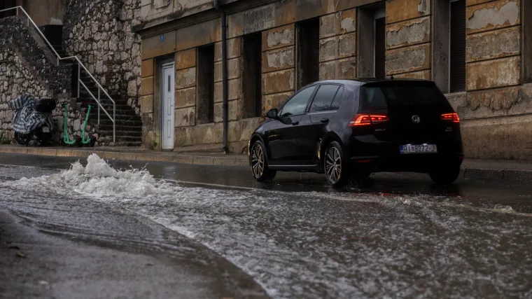 Idućih dana - vrlo nestabilno: Moguća su izražena nevremena, lokalno i do 50 litara ki&scaron;e po četvornom metru