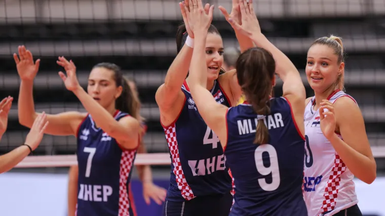 Hrvatske odbojka&scaron;ice ponovno poražene: Ostale bez &scaron;ansi za plasman u drugi krug