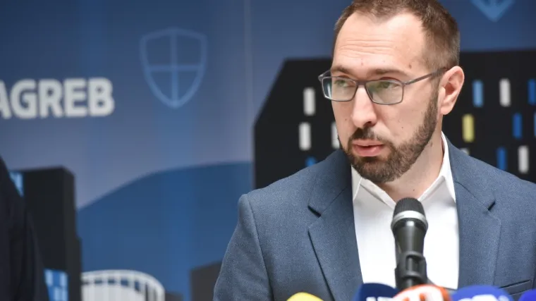 Toma&scaron;ević najavio žalbu na odluku Povjerenstva kojom je kažnjen s 3000 kuna: 'Branio je interes grada'