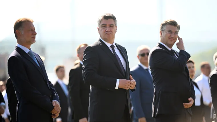 Visoke vojne i diplomatske pozicije zjape prazne, a dogovora nema. Tko je kriv?