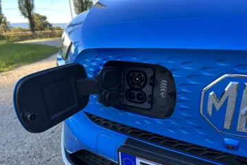 Ove stvari su me oduševile u električnom MG-u ZS