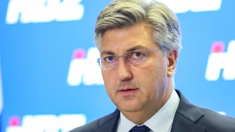 Plenković: 'Unatoč Milanovićevom vrijeđanju, Schmidt je zahvaljujući argumentima koje smo podastrli donio ispravnu'