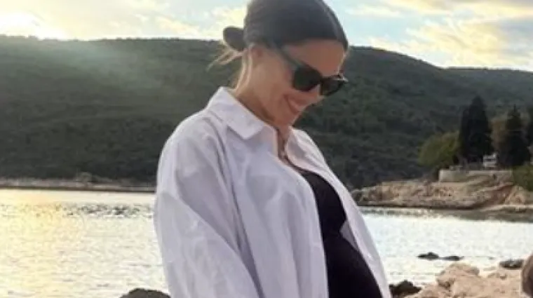 Franka Batelić broji sitno do poroda, a evo gdje provodi dane u visokoj trudnoći: 'Ljeto nije gotovo'
