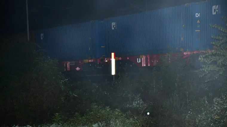 Teretni vlak naletio na skupinu migranata koji su se kretali prugom, najmanje dvoje je poginulih