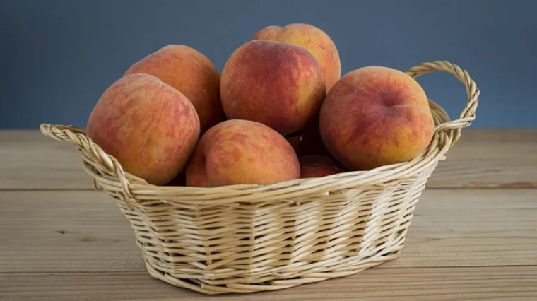 Sočni kolač sa breskvama - recept i priprema