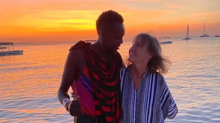 Umirovljena policajka udala se za 30 godina mlađeg tipa iz afričkog plemena: 'Prvo sam mislila da je lud'