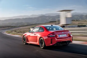 BMW je predstavio novi M2 nakon kojeg više ništa neće biti isto: Stiže bavarska raketa koja će oduševiti tradicionaliste