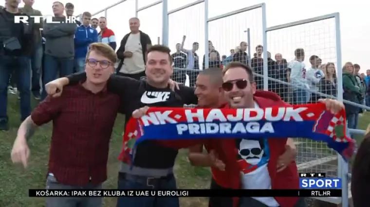 Hajduk je svetinja u Cvetkovcu koji broji tek 153 stanovnika: 'Da je do&scaron;ao Dinamo ne bi bilo ovoliko ljudi'